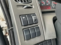 Renault kerax 430 dxi vrachtwagen met autolaadkraan hiab 166 es-4 hiduo - afbeelding 50 van  70