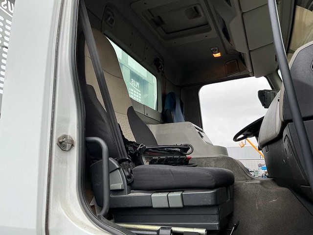 Renault kerax 430 dxi vrachtwagen met autolaadkraan hiab 166 es-4 hiduo - afbeelding 63 van  70