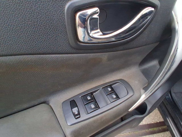 Renault koleos 2.5 dynamique pack | 82-hld-9 - afbeelding 16 van  24