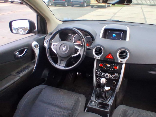 Renault koleos 2.5 dynamique pack | 82-hld-9 - afbeelding 21 van  24