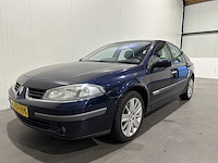 Renault laguna 1.6-16v tech line 40-tr-hn - afbeelding 1 van  21