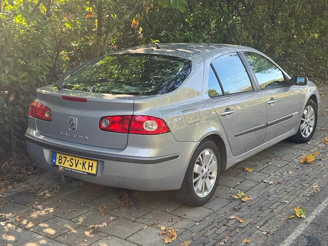 Renault laguna 1.6-16v tech line, 87-sv-kh - afbeelding 5 van  11