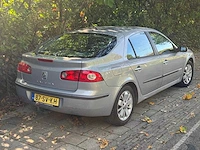 Renault laguna 1.6-16v tech line, 87-sv-kh - afbeelding 5 van  11