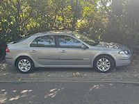 Renault laguna 1.6-16v tech line, 87-sv-kh - afbeelding 9 van  11