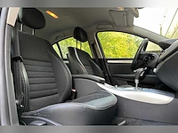 Renault laguna 2.0 16v t dynamique 170pk 2007 (origineel-nl), 75-xv-rg - afbeelding 35 van  51