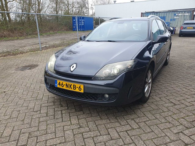Renault laguna estate - 2.0 16v celsium, 46-nkb-6 - afbeelding 1 van  9