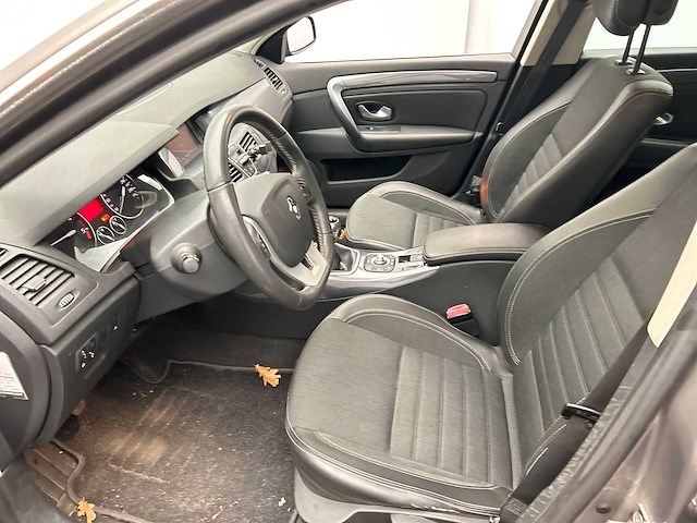 Renault laguna estate 1.5 dci dynamique 2010 - afbeelding 9 van  17