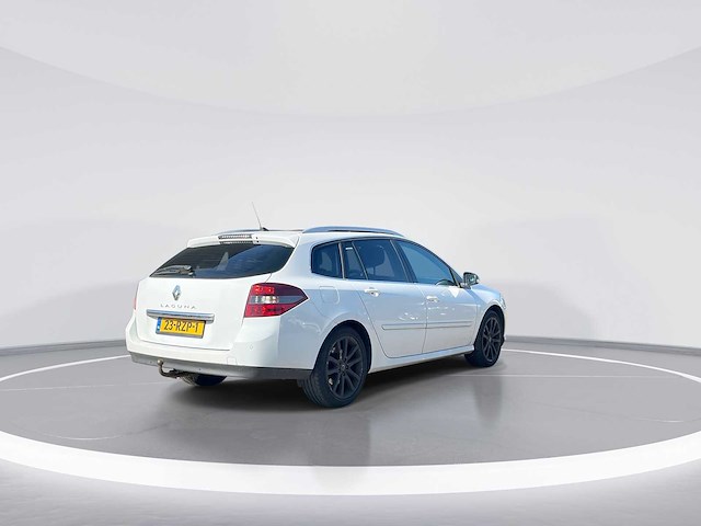 Renault laguna estate 1.5 dci executive 2011 | 23-rzp-1 - afbeelding 2 van  28