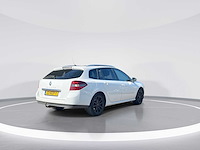 Renault laguna estate 1.5 dci executive 2011 | 23-rzp-1 - afbeelding 2 van  28