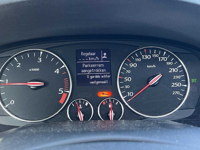 Renault laguna estate 1.5 dci executive 2011 | 23-rzp-1 - afbeelding 9 van  28