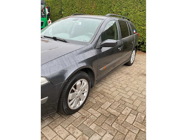 Renault laguna grand tour -automaat- 89-rd-gs - afbeelding 19 van  25