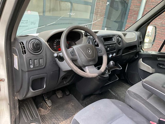 Renault master 2.3 dci t35 l2h2 - bedrijfswagen (schade) - afbeelding 2 van  13