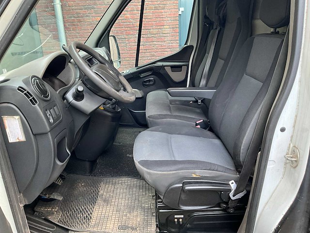 Renault master 2.3 dci t35 l2h2 - bedrijfswagen (schade) - afbeelding 13 van  13