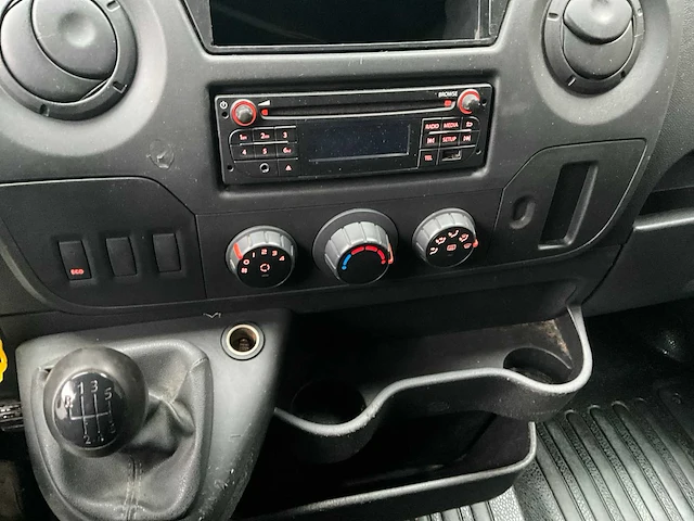 Renault master 2.3 koelwagen - bedrijfswagen (schade) - afbeelding 8 van  23