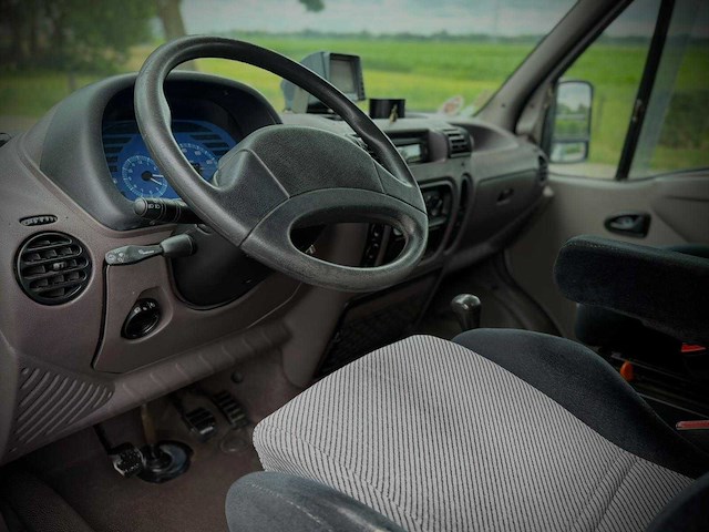 Renault master 3.3 camper 2.8 kampeerwagen 68-vb-zz - afbeelding 17 van  28