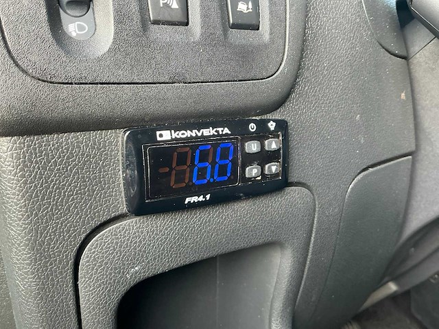 Renault master bedrijfswagen (vbj-96-s) - afbeelding 4 van  9