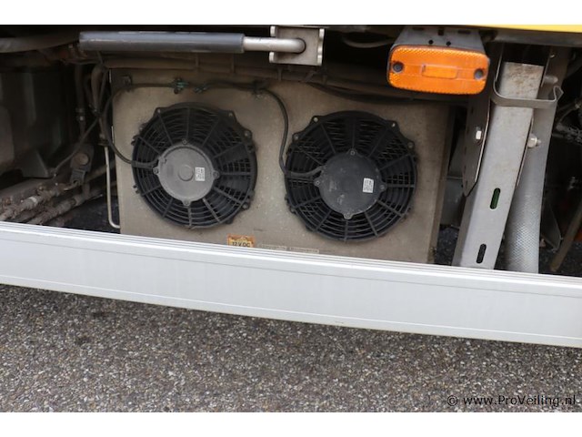 Renault master bestel ii t35 2.5 dci l2h2 | geconditioneerd tempratuurregeling | konvekta thermosystems fk2510/4/24v | kenteken: 9-vbh-41 - afbeelding 57 van  62