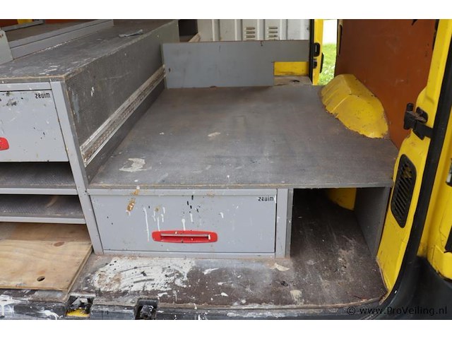 Renault master mafeda bedrijfsauto - kenteken: 6-vzk-13 - afbeelding 7 van  41