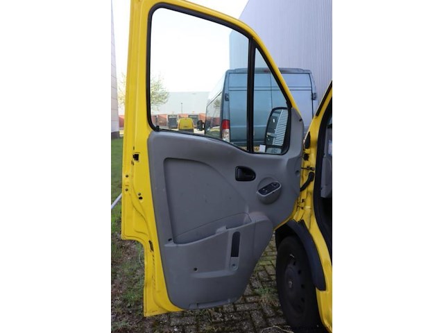 Renault master t 35 l2/h2 2,5 dci 88kw e4 fap bedrijfsauto - kenteken: 1-vhl-26 - afbeelding 11 van  37