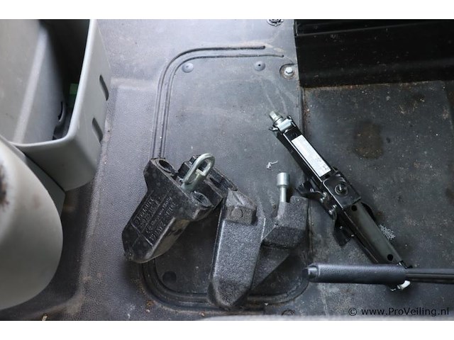 Renault master t 35 l2/h2 2,5 dci 88kw e4 fap bedrijfsauto - kenteken: 1-vhl-26 - afbeelding 17 van  37