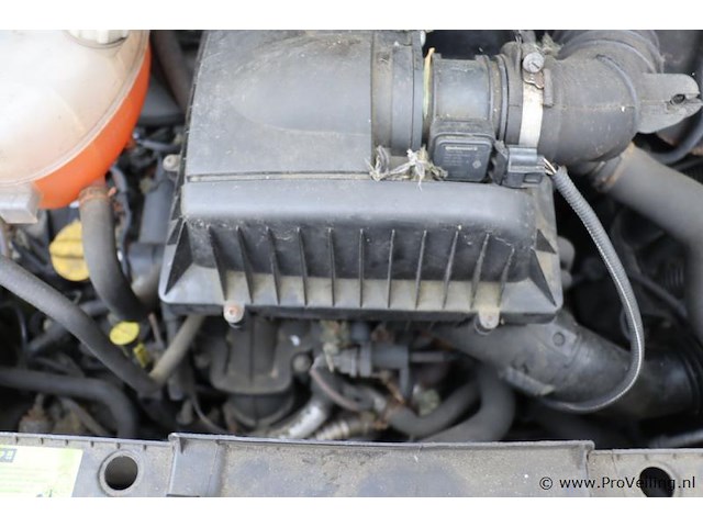 Renault master t 35 l2/h2 2,5 dci 88kw e4 fap bedrijfsauto - kenteken: 1-vhl-26 - afbeelding 31 van  37