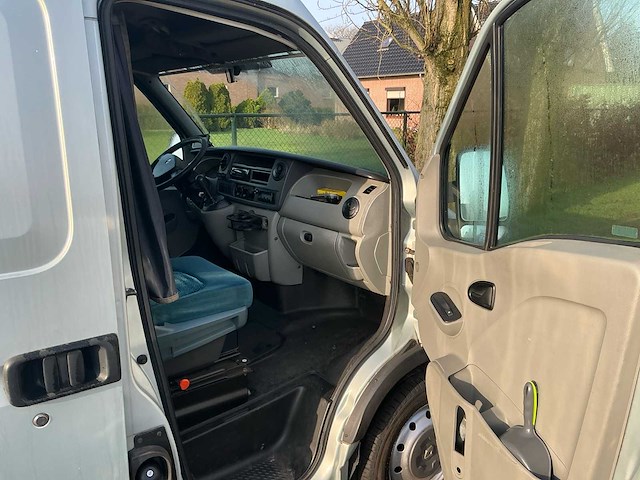 Renault master t 35 l2/h2 2.5 dci q 88 kw e4 camper - afbeelding 21 van  29