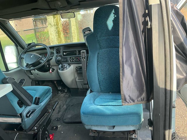 Renault master t 35 l2/h2 2.5 dci q 88 kw e4 camper - afbeelding 29 van  29