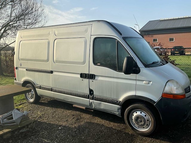 Renault master t 35 l2/h2 2.5 dci q 88 kw e4 camper - afbeelding 3 van  29