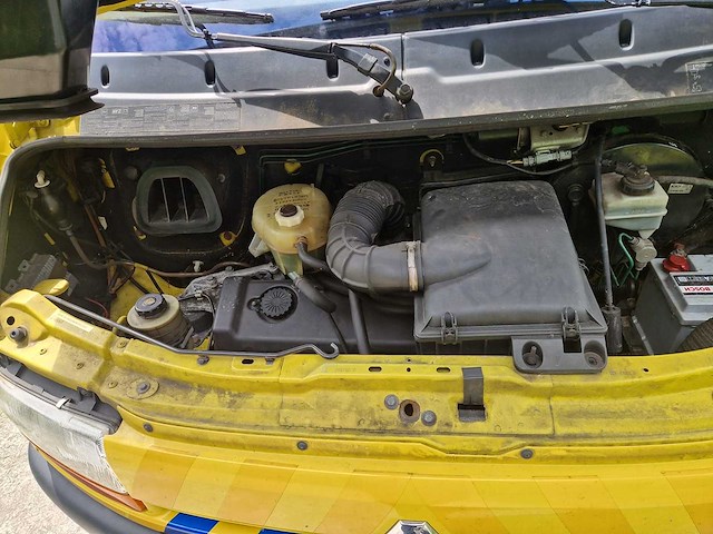 Renault master t28 2.5d l1h1 bedrijfswagen - afbeelding 4 van  14