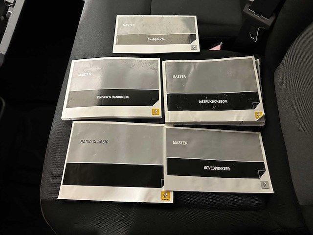 Renault master t35 2.3 dci l3h2 150pk eco v-80-ngv - afbeelding 9 van  22