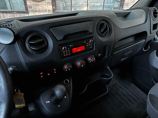 Renault master t35 2.3 dci l3h2 energy 168pk 2017 (origineel-nl), v-751-kg - afbeelding 4 van  17