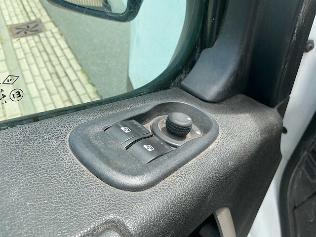 Renault master t35 2.3 dci l3h3 eco bedrijfswagen - afbeelding 25 van  43