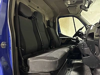 Renault master t35 2.3 dci l4h2 el energy 145pk 2018 (origineel-nl) 3-persoons, v-315-kf - afbeelding 24 van  33