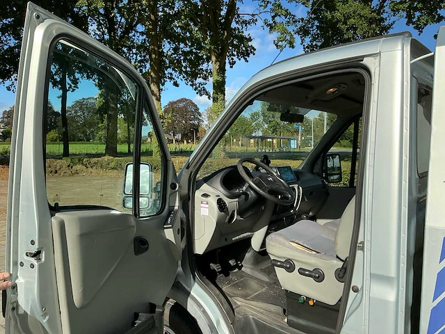 Renault master t35 2.5dci l3 h1 oprijwagen - afbeelding 14 van  14