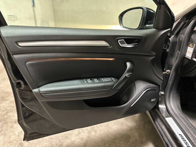 Renault mégane 1.2 tce bose 130pk 2016 (origineel-nl), kd-259-b - afbeelding 22 van  48