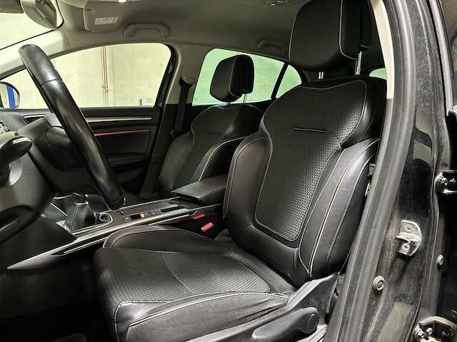 Renault mégane 1.2 tce bose 130pk 2016 (origineel-nl), kd-259-b - afbeelding 25 van  48