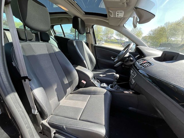 Renault mégane 1.4 tce bose 2011 | 16-png-1* - afbeelding 22 van  30