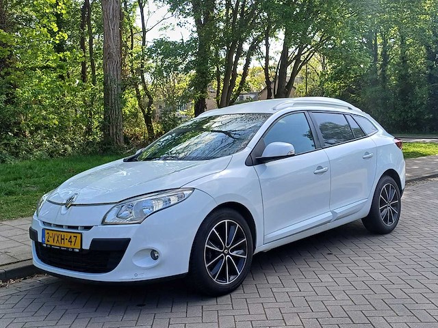 Renault mégane 1.5 dci expression, 2-vxh-47 - afbeelding 1 van  1