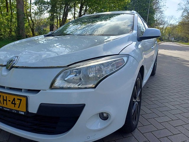 Renault mégane 1.5 dci expression, 2-vxh-47 - afbeelding 2 van  8
