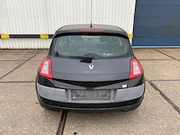 Renault mégane 1.6-16v dynam.luxe , 91-nd-gf - afbeelding 12 van  17