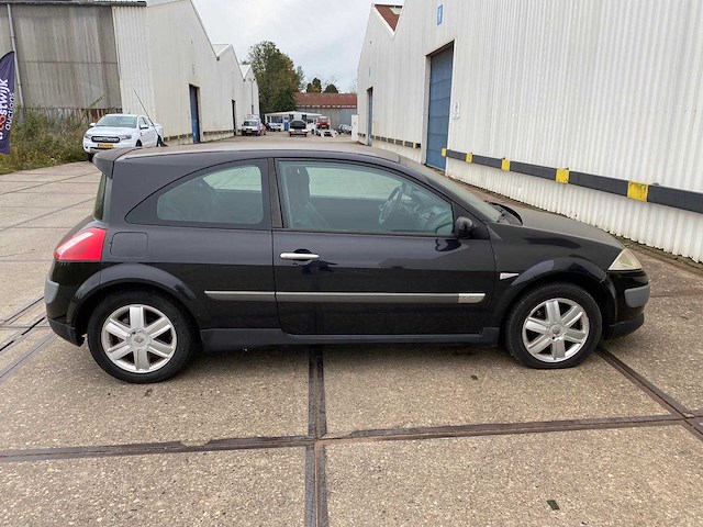 Renault mégane 1.6-16v sport dynam.luxe 91-nd-gf - afbeelding 14 van  17