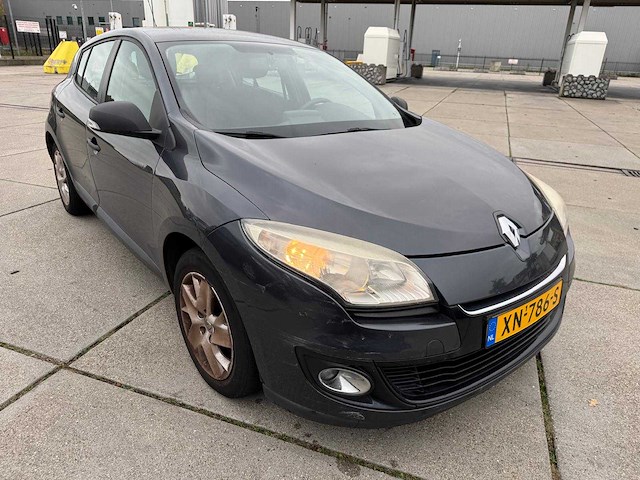 Renault mégane 1.6 authentique xn-786-s - afbeelding 4 van  5