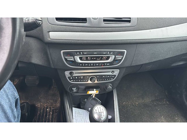 Renault mégane 1.6 business sport 2009 | 33-jsr-9 i - afbeelding 2 van  14