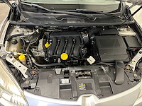 Renault mégane 1.6 dynamique 97-knd-1 - afbeelding 8 van  11