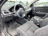Renault megane berline 1.6i expression,2010 - afbeelding 4 van  39