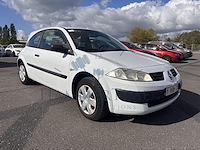 Renault megane berline 2 1.4i 16v authentique reference, 2005 - afbeelding 23 van  40