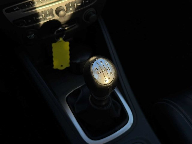 Renault mégane coupé 2.0 tce dynamique 2009 | 34-hxv-8 iaw - afbeelding 4 van  22