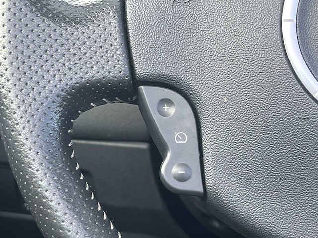 Renault mégane coupé-cabriolet 1.6-16v exception 2007 | 95-xf-kl - afbeelding 13 van  29