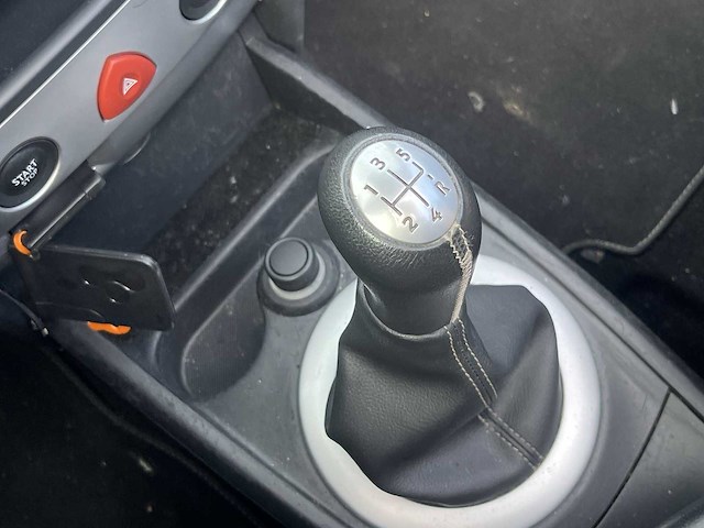 Renault mégane coupé-cabriolet 1.6-16v exception 2007 | 95-xf-kl - afbeelding 17 van  29