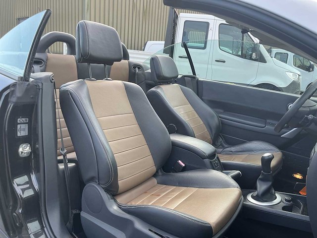 Renault mégane coupé-cabriolet 1.6-16v exception 2007 | 95-xf-kl - afbeelding 19 van  29